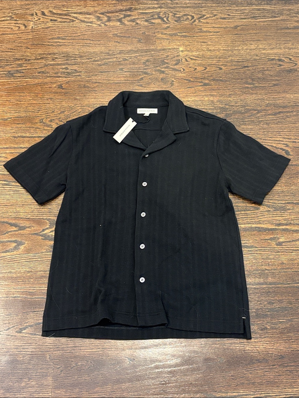 NWT Banana Republic Menβs Black Short-Sleeve Button-Down Shirt Size Small